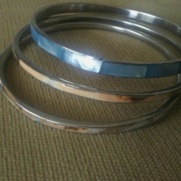 Vint 3 enamel bangels - Picture 2 of 4